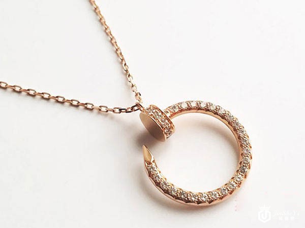 卡地亚JUSTE UN CLOU系列钻石项链钻石细节展示