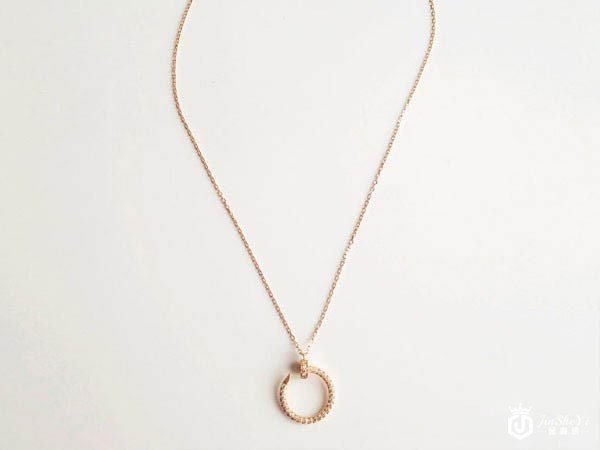 卡地亚JUSTE UN CLOU系列钻石项链外观展示