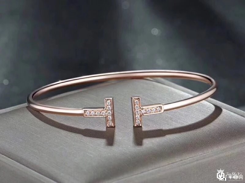 卡地亚钉子手镯回收