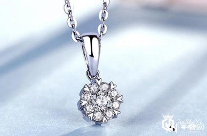 谢瑞麟钻石吊坠回收怎么算的