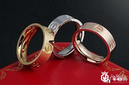 卡地亚LOVE白金钻戒回收价格几折