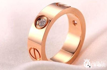 卡地亚LOVE白金钻戒回收价格几折