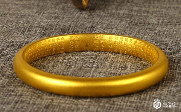 黄金首饰多少钱一克