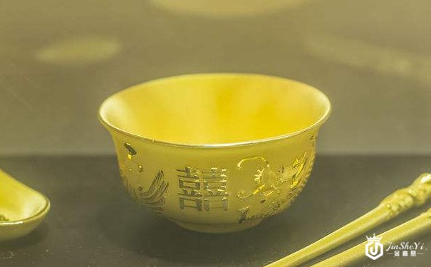 金碗可以回收吗
