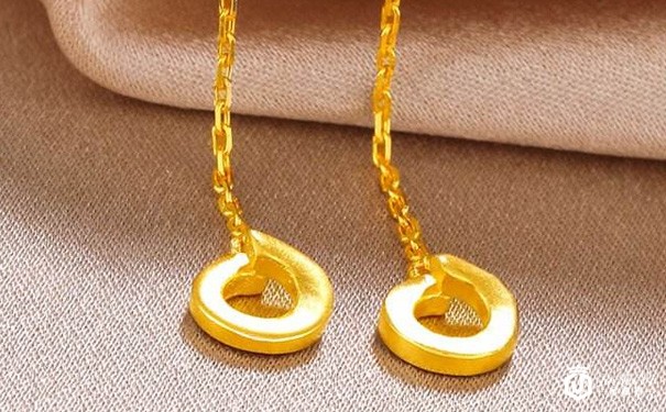 黄金回收价格最新