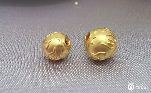 黄金回收价格好低