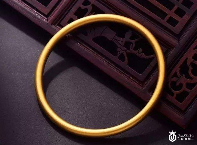 周大福金手镯回收规则