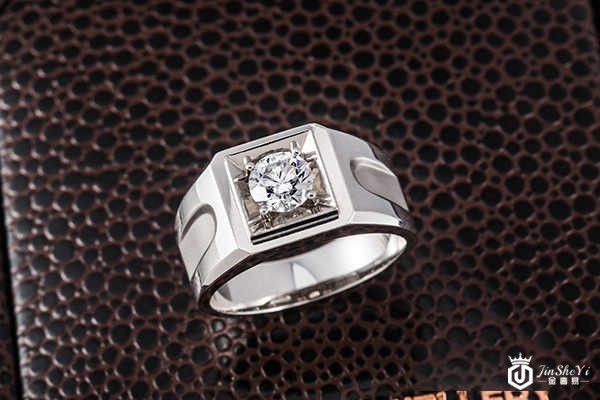 六福珠宝能够回收吗?购买六福珠宝值不值得,金奢易网