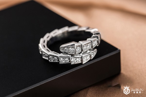 宝格丽戒指专柜价格回收