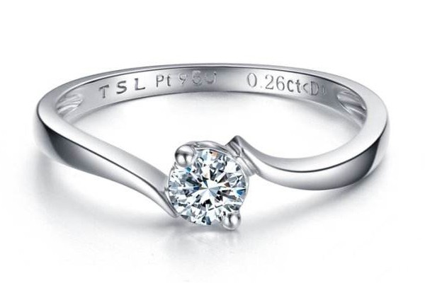 谢瑞麟钻戒回收