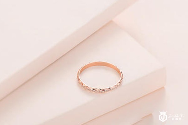 黄金首饰回收价格