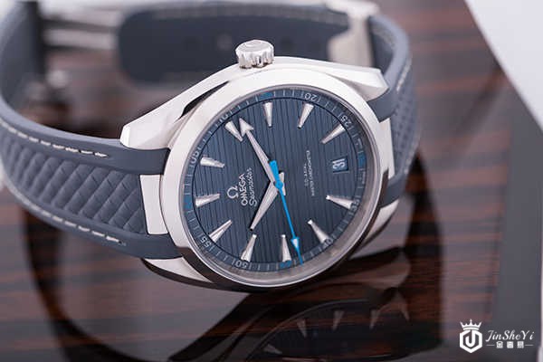 欧米茄男款手表回收几折