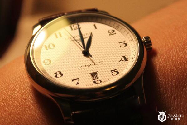 浪琴手表回收价格