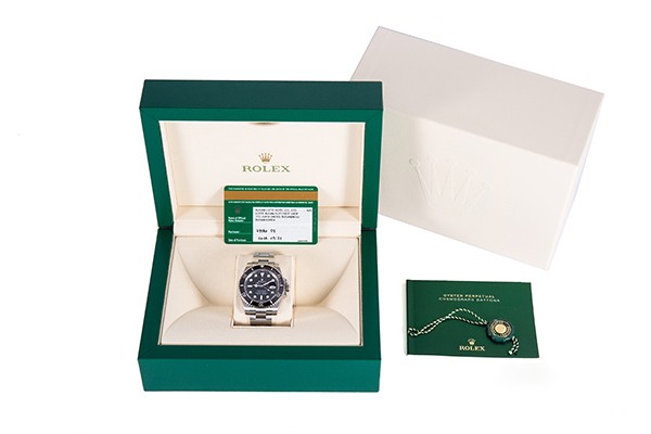 戴了一年的劳力士黑水鬼手表回收价格是多少？上海金奢易网