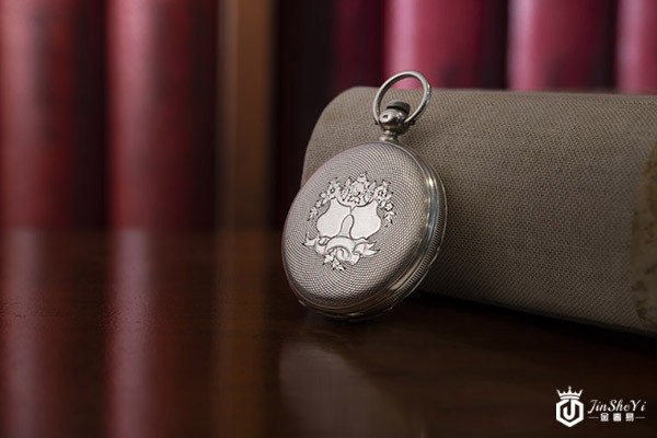 现存最古老的浪琴表，如果回收猜猜能卖多少钱？