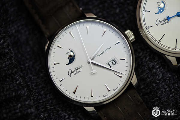 2018年巴塞尔表展格拉苏蒂新品手表动态 2018年巴塞尔表展格拉苏蒂新品手表动态