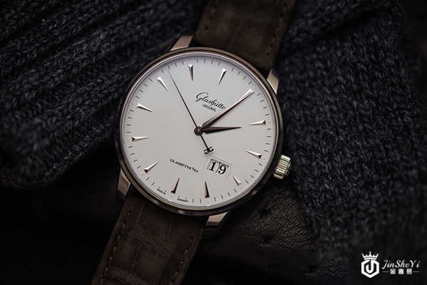 2018年巴塞尔表展格拉苏蒂新品手表动态 2018年巴塞尔表展格拉苏蒂新品手表动态
