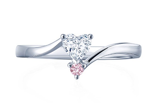 萧邦和卡地亚哪个保值 钻戒回收