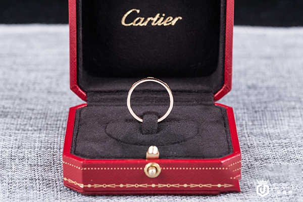 卡地亚玫瑰金戒指回收价格查询