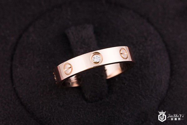 卡地亚戒指回收