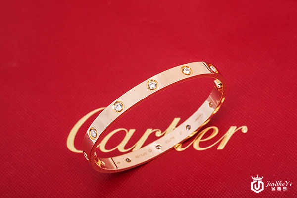 卡地亚专柜回收手镯吗
