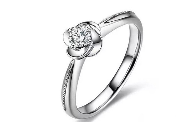 卡地亚钻戒回收多少钱 钻戒回收