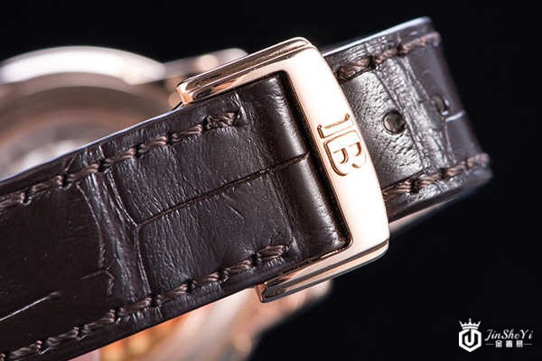 宝珀手表回收什么价格，二手手表回收价格几折回收？