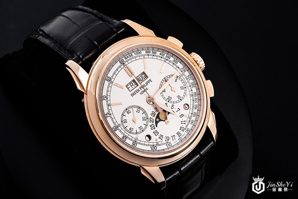 百达翡丽超级复杂功能计时系列5270R在奢侈品回收店什么价格? 百达翡丽超级复杂功能计时系列5270R在奢侈品回收店什么价格?