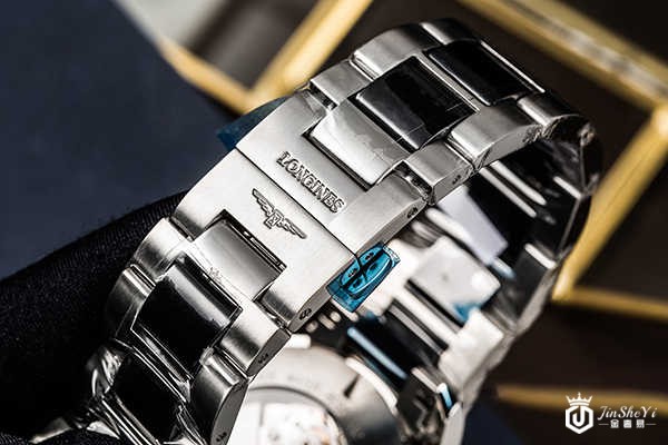 花两万多人民币买浪琴表值不值得 花两万多人民币买浪琴表值不值得