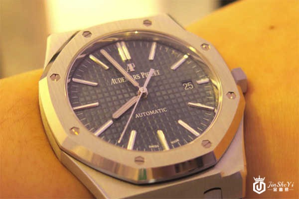 爱彼皇家橡树名表