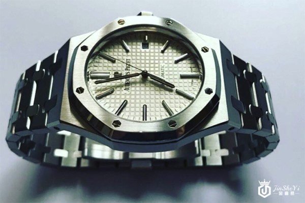 爱彼皇家橡树名表