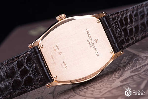 上海江诗丹顿手表二手回收价格是多少钱？