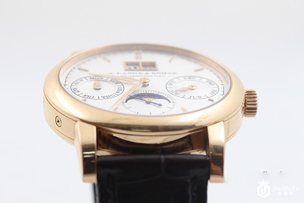 二手朗格手表回收一般是多少钱 二手朗格手表回收一般是多少钱