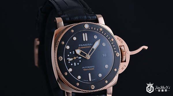 Panerai沛纳海潜行系列腕表Goldtech金色表圈