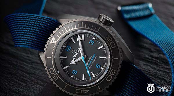 欧米茄海马Planet Ocean ULTRA DEEP手表