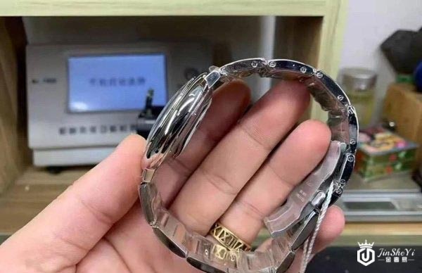 卡地亚蓝气球手表回收