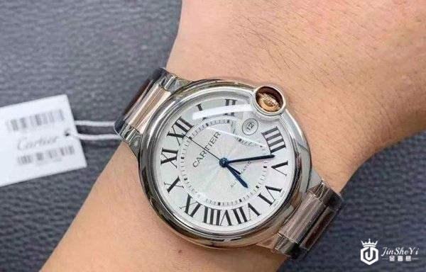 卡地亚蓝气球手表回收