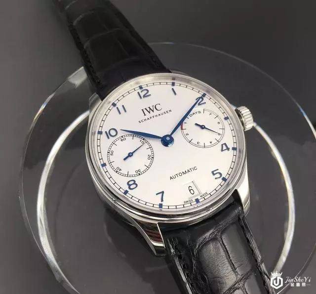 万国经典款男表推荐  IWC最经典的4大系列入门级腕表推荐插图4