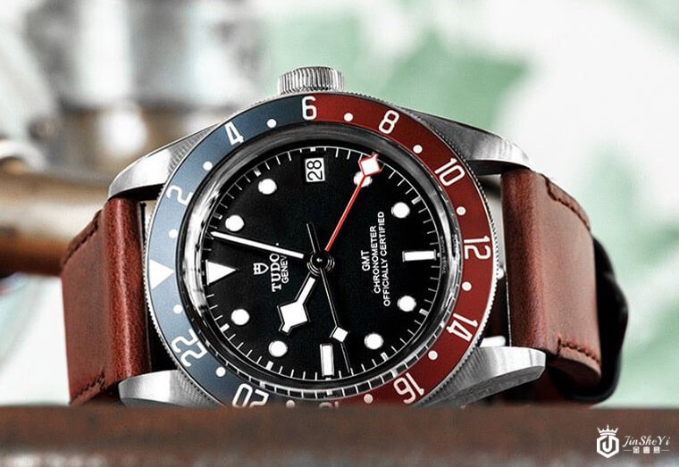 3步骤了解帝舵百事圈Black Bay GMT两地时间功能如何操作插图1