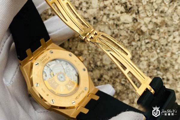 二手爱彼皇家橡树系列男士腕表背面