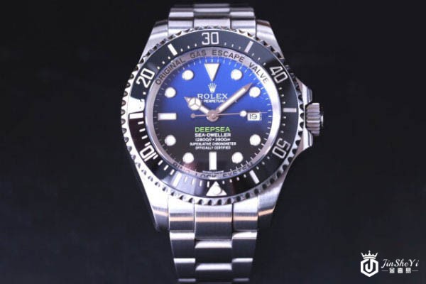 二手劳力士海使型系列116660手表的外观展示