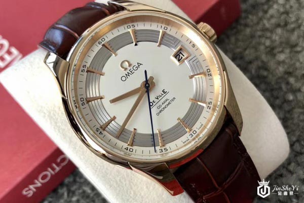 上图为二手欧米茄碟飞系列手动机械男士腕表