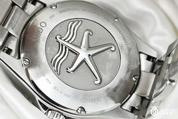 美度领航者自动机械表背面