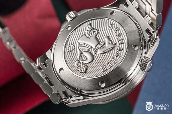 二手欧米茄海马系列机械男士腕表背面 二手欧米茄海马系列机械男士腕表背面