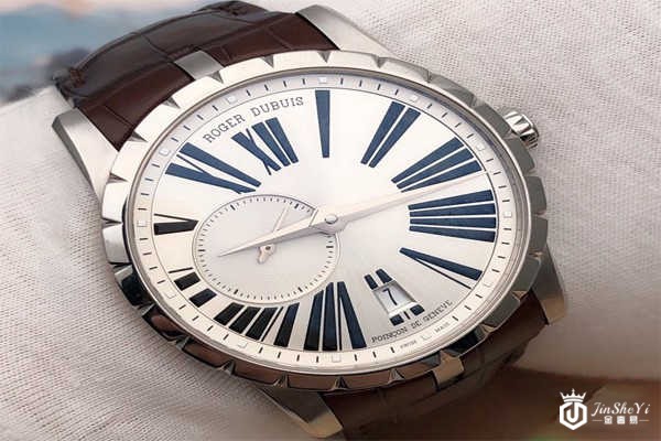 二手95新罗杰杜彼手表佩戴图