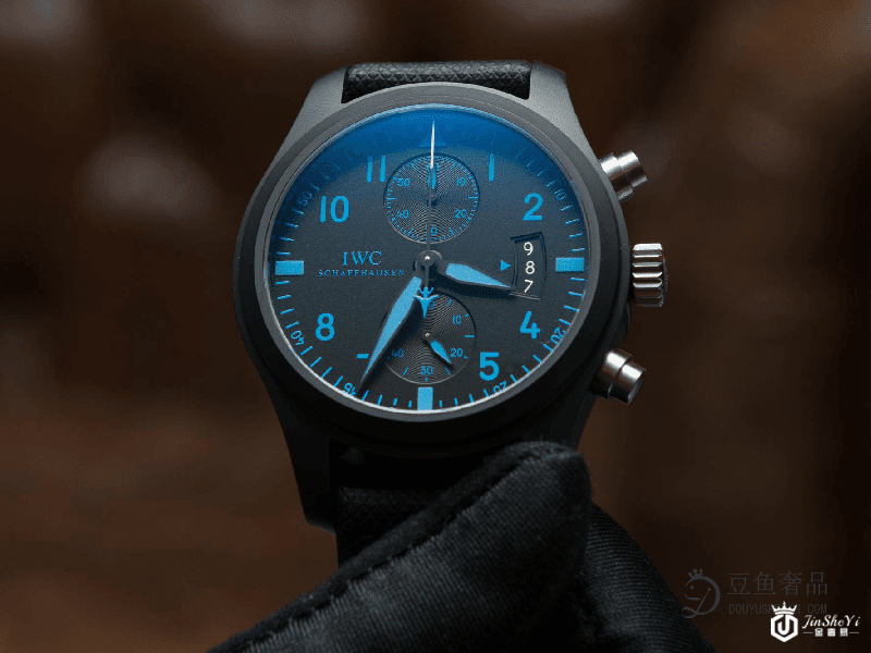 哪里回收万国手表,二手手表的回收价钱是多少? 哪里回收万国手表,二手手表的回收价钱是多少?