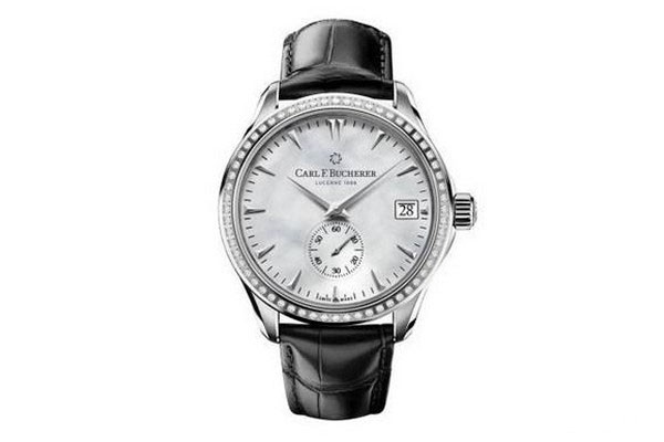 宝格丽OCTO系列102105手表回收价格受哪些因素影响？