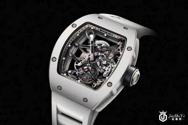 高价回收二手宝格丽LVCEA系列102198手表要注意哪些事项?