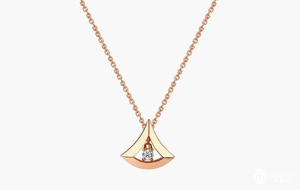 宝格丽DIVAS<i></i>' DREAM系列小扇子镂空玫瑰金项链展示 宝格丽DIVAS<i></i>' DREAM系列小扇子镂空玫瑰金项链展示