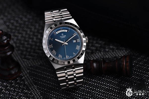 帝舵皇家系列M28600-0005腕表展示图